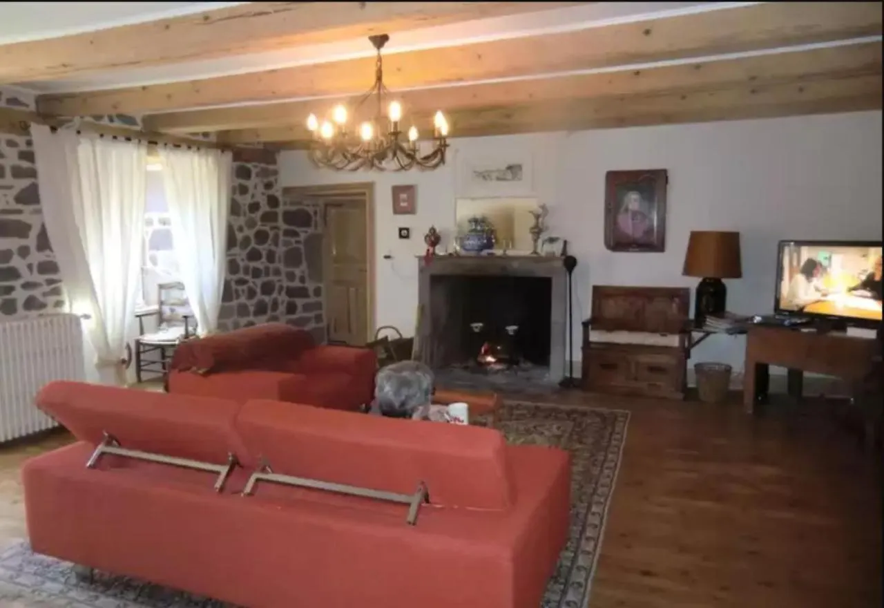 Ferme Des Prades Bed & Breakfast Landeyrat