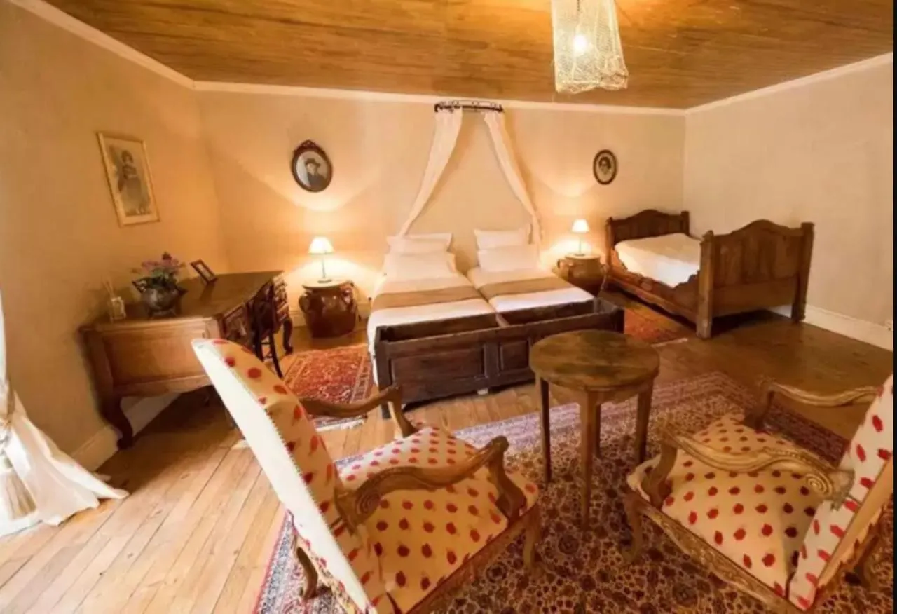 Ferme Des Prades Bed & Breakfast Landeyrat