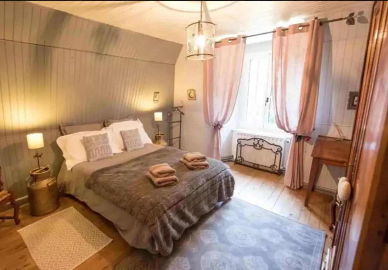 Ferme Des Prades Bed & Breakfast Landeyrat France